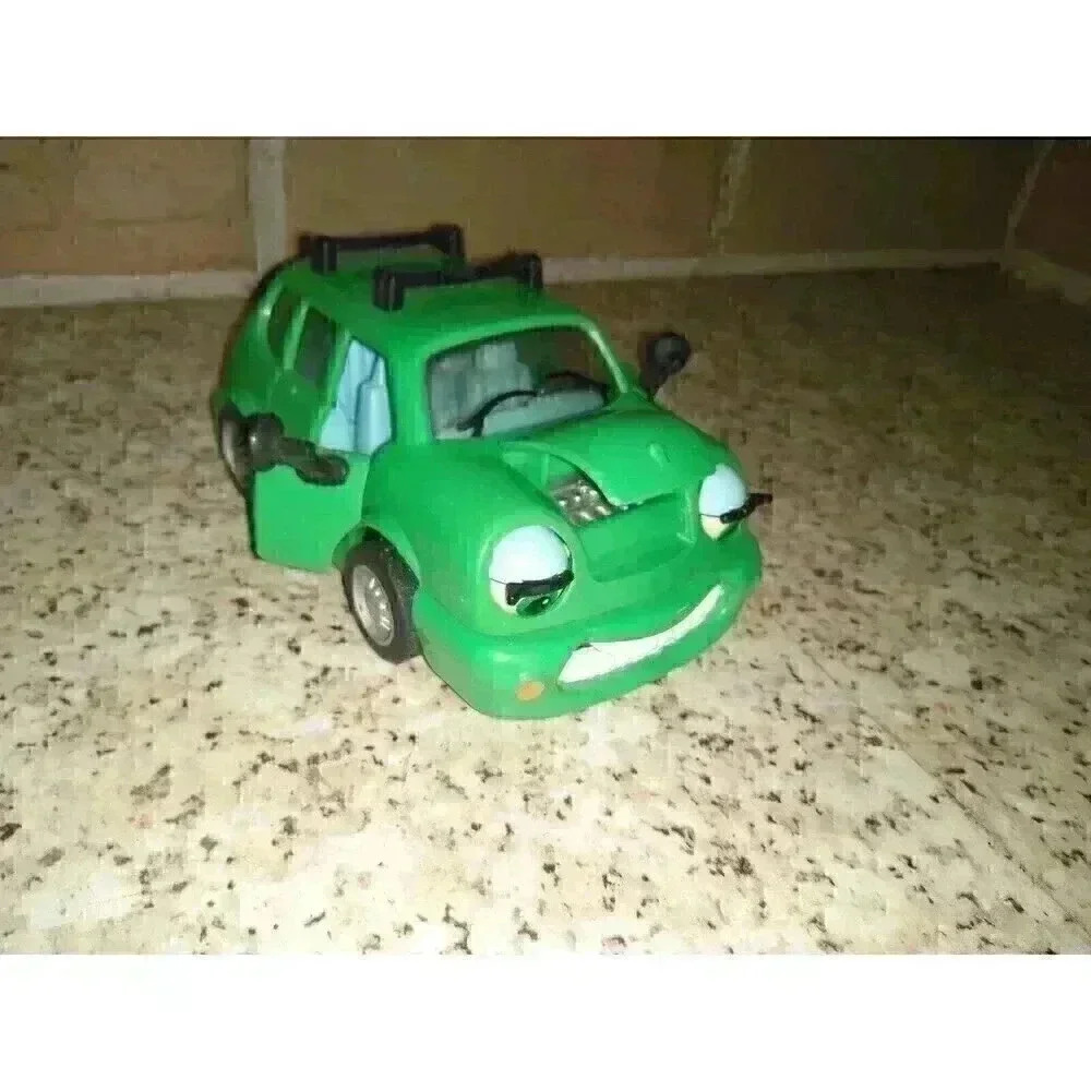 Chevron Cars 1996 Wendy Wagon No 2 Green Car Collectible Toy Station Wagon